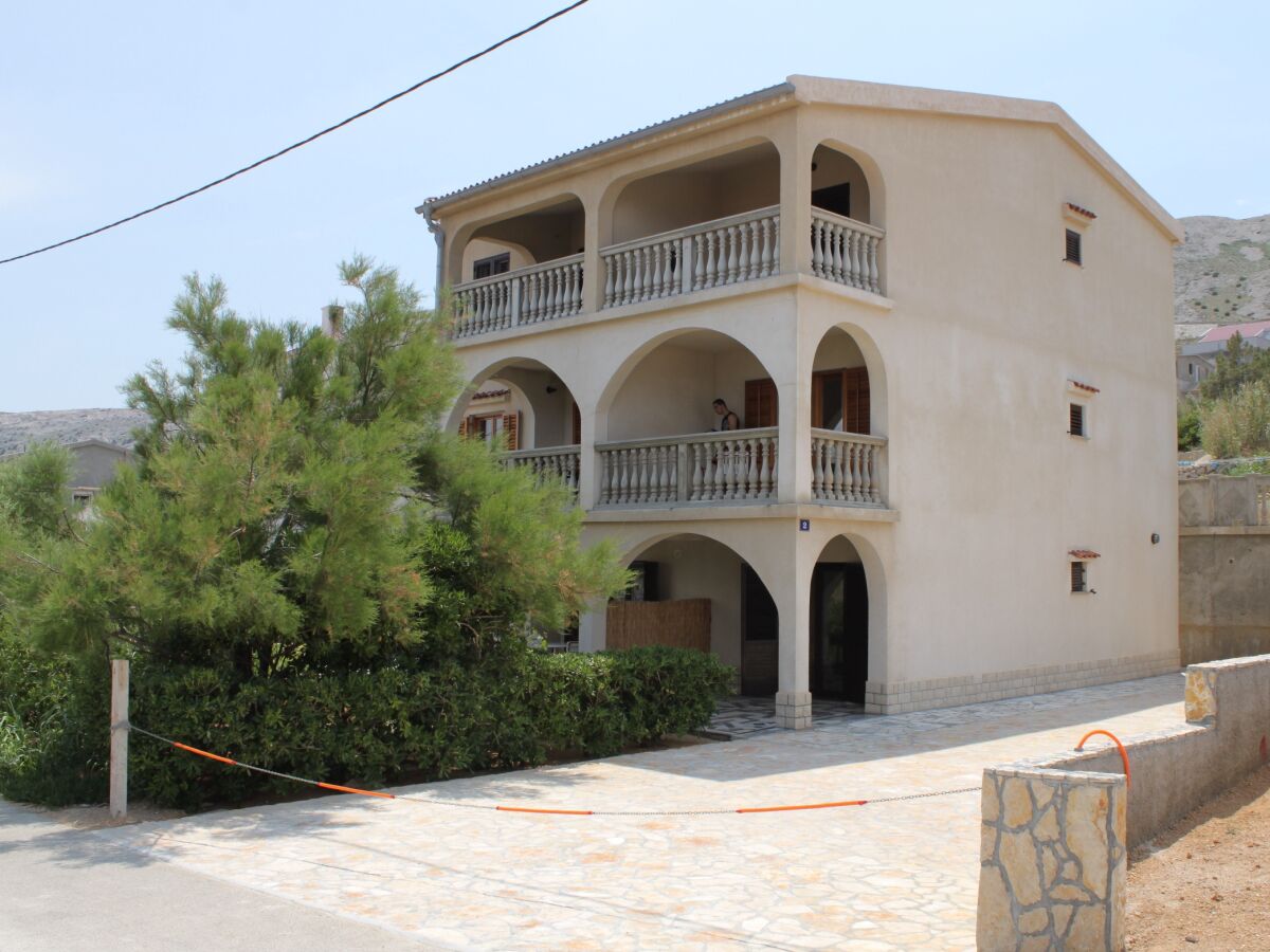 Apartment Two bedroom apartment with terrace and sea view Pag A-6535-a - Outdoor photo 4