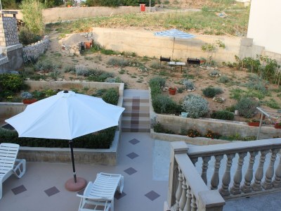 Apartment Two bedroom apartment with terrace and sea view Pag A-6535-a - Outdoor photo 8