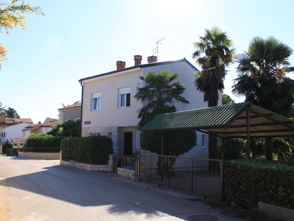 Apartment One bedroom apartment with terrace Umag A-7189-a - Outdoor photo 4