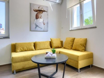 Apartment One Bedroom Apartment With Terrace (A1) - Outdoor photo 9