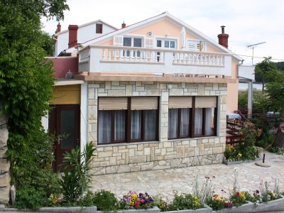 Apartment Three bedroom apartment with terrace Kampor, Rab A-4985-a - Outdoor photo 2