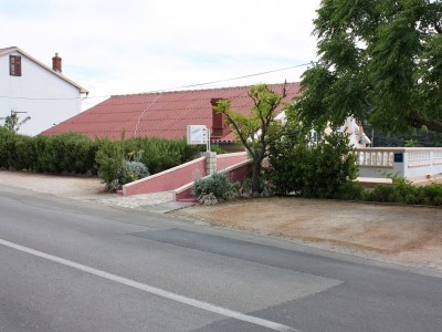 Apartment Three bedroom apartment with terrace Kampor, Rab A-4985-a - Outdoor photo 3