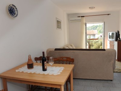 Apartment One bedroom apartment with balcony and sea view Podaca, Makarska A-15748-c - Outdoor photo 8