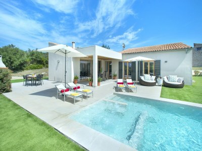 Villa Villa in Pollensa with Pool & Mountain Views in Majorca North - Villa