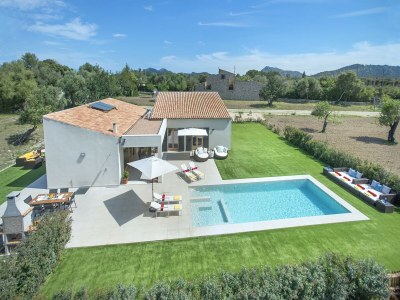 Villa Villa in Pollensa with Pool & Mountain Views - Outdoor photo 4