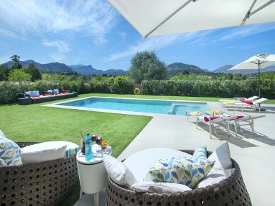 Villa Villa in Pollensa with Pool & Mountain Views - Outdoor photo 9