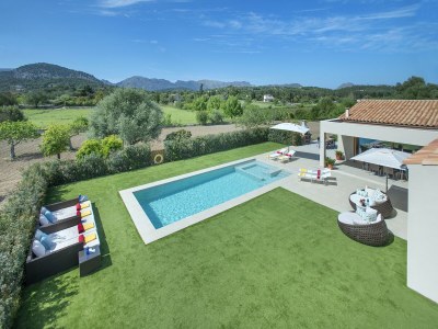 Villa Villa in Pollensa with Pool & Mountain Views - Outdoor photo 12