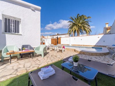 Villa Villa in Empuriabrava with Private Pool - Outdoor photo 16