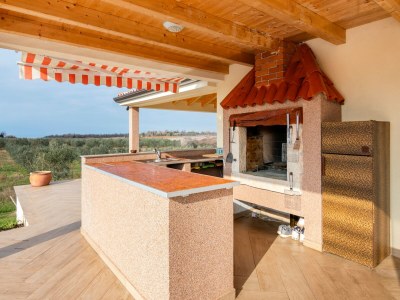 Holiday house Beautiful Holiday Home in Novigrad - Outdoor photo 27