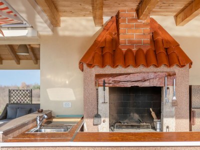 Holiday house Beautiful Holiday Home in Novigrad - Outdoor photo 29