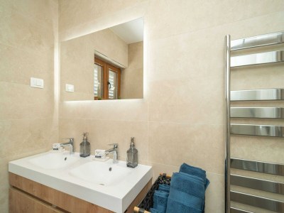 Villa Villa Pero and Jele with terrace - Features photo 6