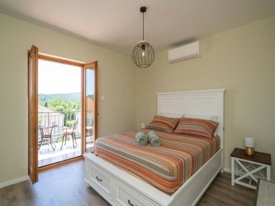 Villa Villa Pero and Jele with terrace - Features photo 11