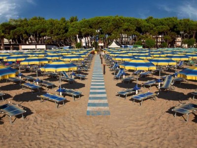 Apartment Alba Adriatica: Flucht am Pool - Environment photo 30