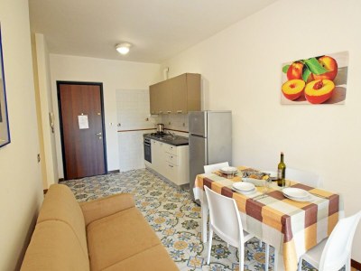 Apartment Coastal Comfort Stay in Villa Rosa - Features photo 18
