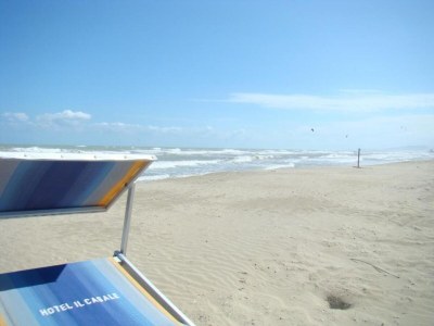 Apartment Coastal Comfort Stay in Villa Rosa - Environment photo 32