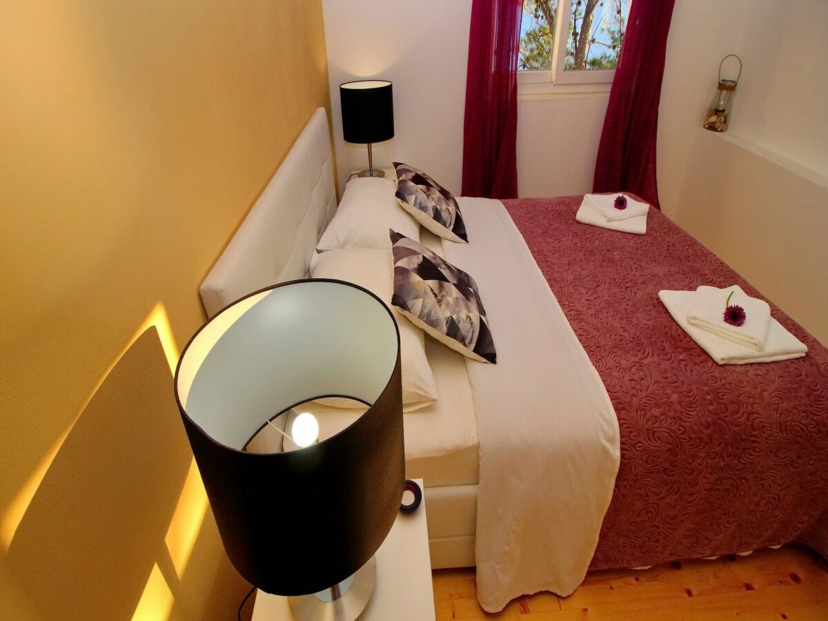 Holiday house Holiday Home Bili Žal - Two Bedroom Holiday Home with Terrace and Sea View - Features photo 4