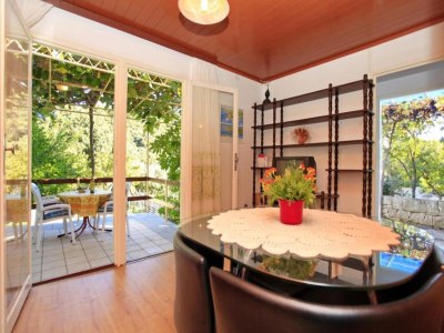 Apartment Apartments Villa Cebalo Korčula - Standard One Bedroom Apartment with Terrace and Sea View EMA - Features photo 7