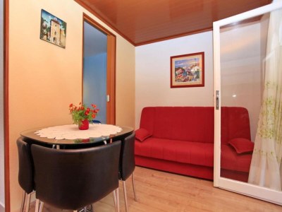 Apartment Apartments Villa Cebalo Korčula - Standard One Bedroom Apartment with Terrace and Sea View EMA - Features photo 8