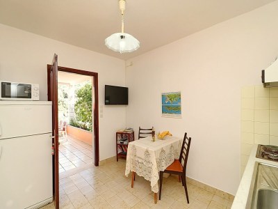 Apartment Apartments Villa Cebalo Korčula - Two Bedroom Apartment with Terrace and Sea View LANA - Features photo 9