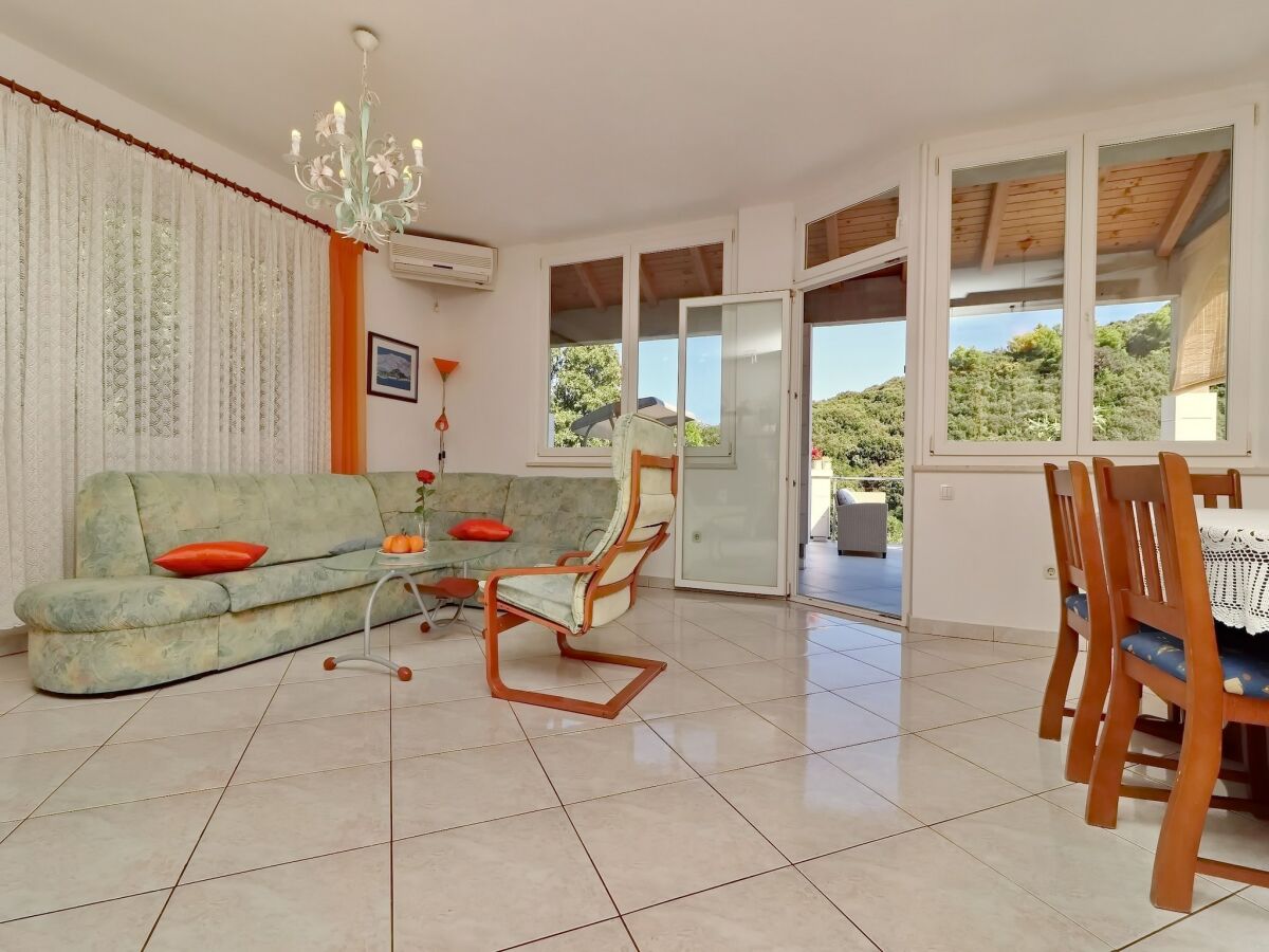 Apartment Apartments Villa Cebalo Korčula - Superior Three Bedroom Apartment with Terrace and Sea View MARKO - Features photo 5