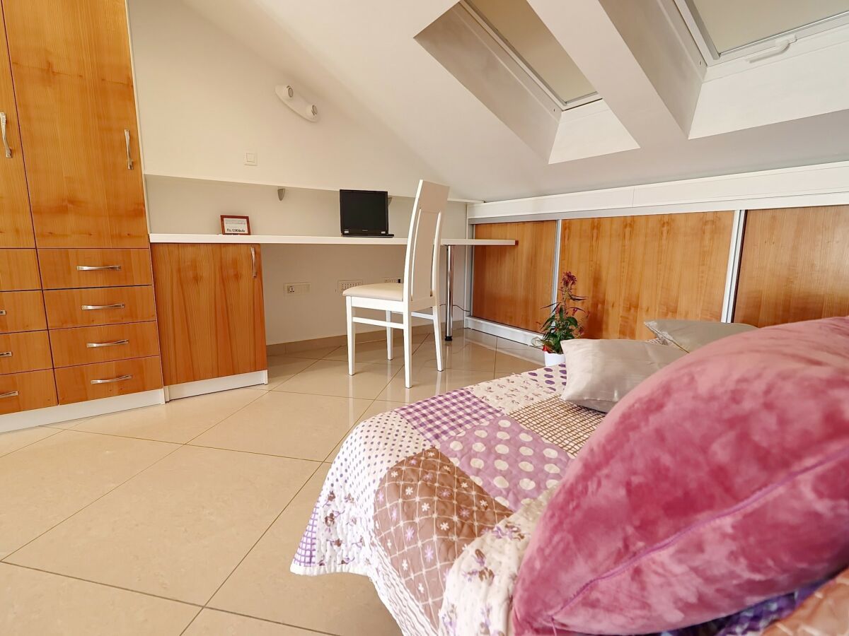 Apartment Apartments Villa Cebalo Korčula - Comfort One Bedroom Apartment with Terrace and Sea View MARA