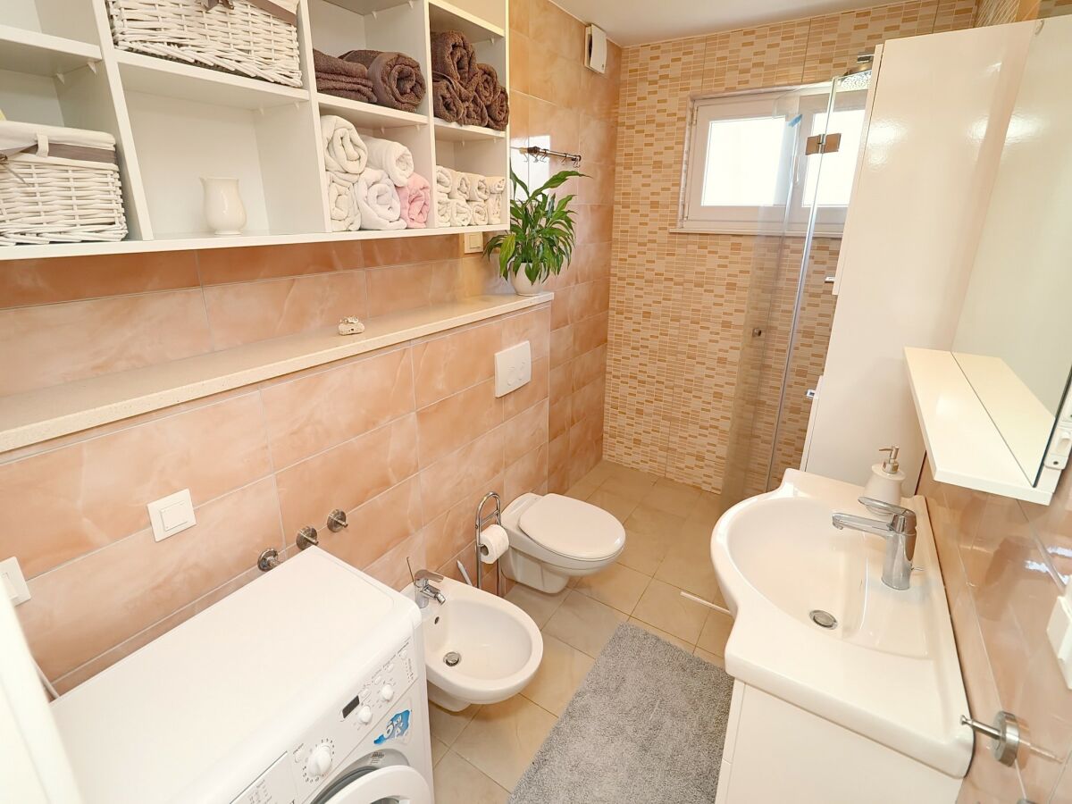 Apartment Apartments Villa Cebalo Korčula - Comfort One Bedroom Apartment with Terrace and Sea View MARA - Features photo 2