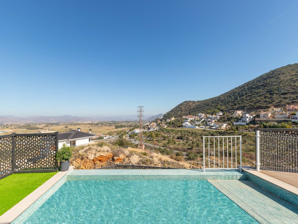 Villa La Piedra De Coin - Villa With Private Pool - Outdoor photo 5