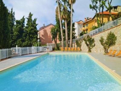 Holiday park Wohnung in Pietra Ligure - Outdoor photo 11