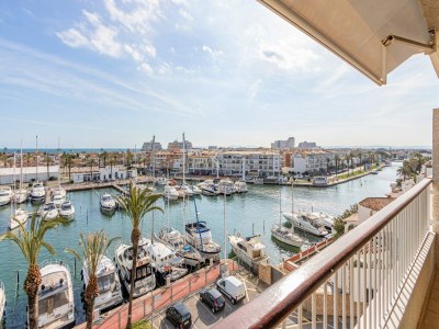 Apartment Apartment in Empuriabrava with Sea Views - Outdoor photo 8