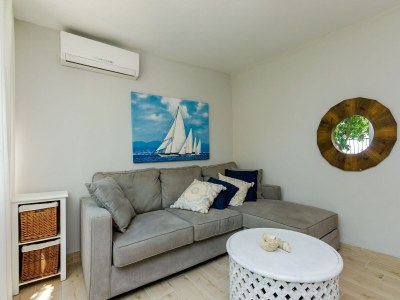 Apartment Apartment Kate - Two Bedroom Apartment with Sea View - Features photo 12