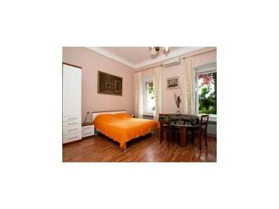 Apartment Villa Iveta - Triple Room with Private External Bathroom (Marija) - Features photo 9