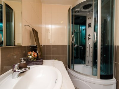 Apartment Apartments Villa Bell Memories- Two Bedroom Apartment with Shared Terrace and Sea View (A5) - Features photo 11