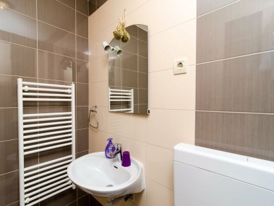 Apartment Apartments Villa Bell Memories- Two Bedroom Apartment with Shared Terrace and Sea View (A5) - Features photo 25