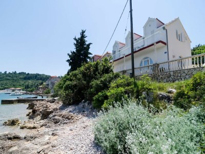 Apartment Holiday Home Maćus-One Bedroom Apartment with Balcony - Outdoor photo 4