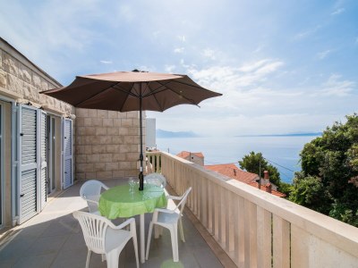 Apartment Apartments Neva- Standard Two Bedroom Apartment with Terrace and Sea View (4Z) - Outdoor photo 8
