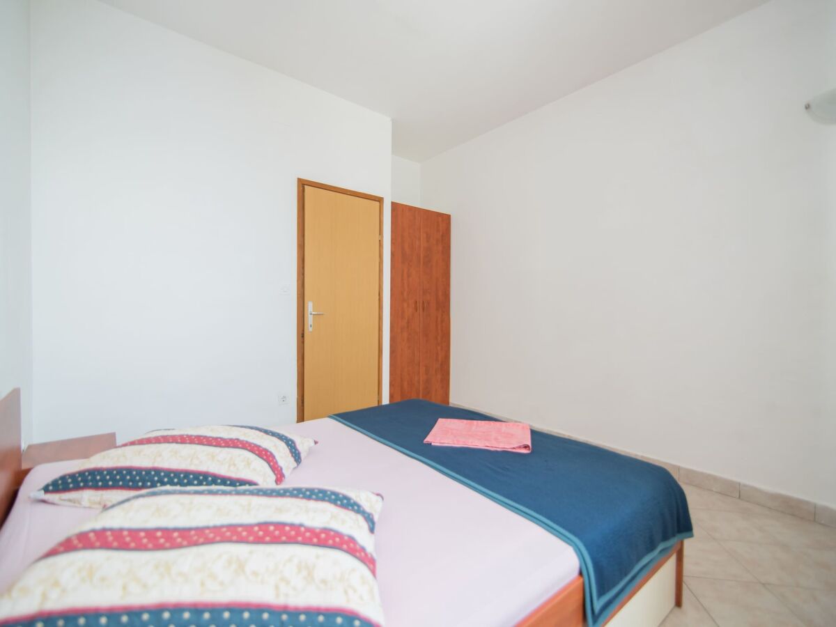 Apartment Apartments Neva- One Bedroom Apartment - Features photo 5