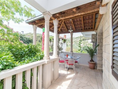 Apartment Apartments Mare- Comfort Two Bedroom Apartment with Terrace A1 (ST) in Brač - Apartment