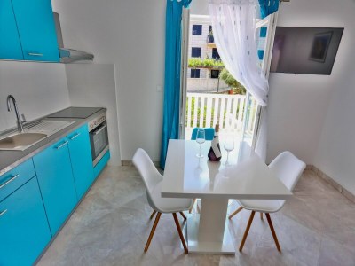 Apartment Apartments Lenka - One Bedroom Apartment with Balcony and garden View A1 - Features photo 11