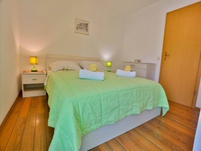 Apartment Apartments Lenka - Two Bedroom Apartment with Garden Terrace A4 - Features photo 14