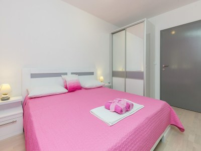 Apartment Apartments Villa Enzian - Comfort Two Bedroom Apartment with Balcony and Sea View - Features photo 10