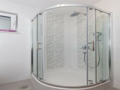 Apartment Apartments Villa Enzian - Comfort Two Bedroom Apartment with Balcony and Sea View - Features photo 13