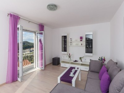 Apartment Apartments Villa Enzian - Comfort Two Bedroom Apartment with Balcony and Sea View - Features photo 14