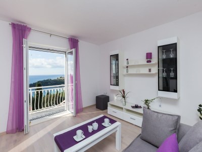Apartment Apartments Villa Enzian - Comfort Two Bedroom Apartment with Balcony and Sea View - Features photo 19