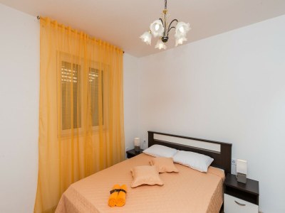 Apartment Apartments Villa Enzian - Standard Two Bedroom Apartment with Terrace and Sea View - Features photo 4