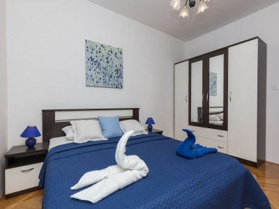 Apartment Apartments Villa Enzian - Standard Two Bedroom Apartment with Terrace and Sea View - Features photo 11