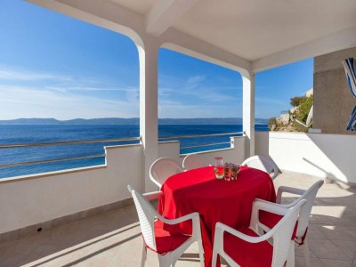 Apartment Apartments Nena (ST) - Two Bedroom Apartment with Terrace and Sea View (A3) in Riviera Omiš - Apartment