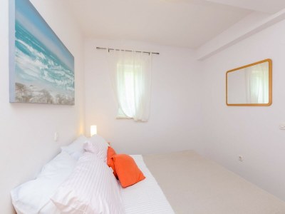 Apartment Color Apartments - One Bedroom Apartment with Terrace and Partial Sea View (Blue) - Features photo 10