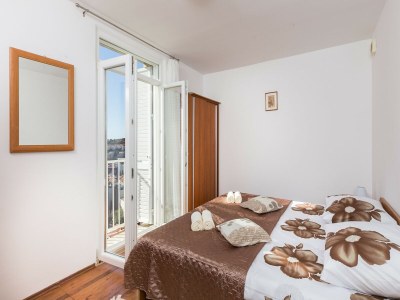 Apartment Apartment Brajković - One Bedroom Apartment with Loggia and Sea View - Features photo 8