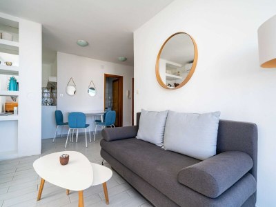 Apartment Apartment Radovan - One-Bedroom Apartment with Balcony and Sea View - Features photo 33