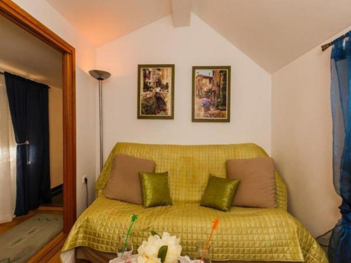 Apartment Apartments Roda - One Bedroom Apartment with Terrace (Mira) - (ST)